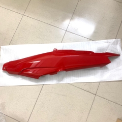 YADA-SIRIUS(06-22)-ĐỎ TƯỞI-4 Ốp sườn-Trái XÀI PHA ĐÈN 3S4-[Yamaha]