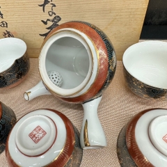 Bộ trà Kutani
