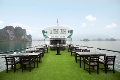 One Day Halong Bay and Bai Tu Long Bay Cruise