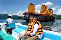 Sunset Cocktail and Dinner by Emperor Cruises in Nha Trang