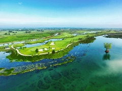 West Lakes Golf Club And Villas