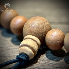 Chuỗi 108 Hạt Gỗ Chiên Đàn Ấn Độ – Hương An Tịnh, Chánh Niệm Từng Ngày