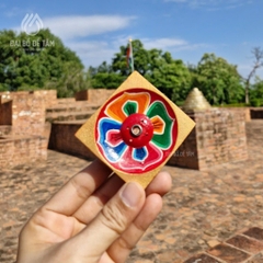 Chân Đốt Nhang Thủ Công Nepal – Tinh Hoa Nghệ Thuật Và Tâm Linh Himalaya