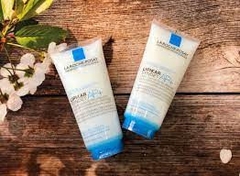 LAROCHE-POSAY Sữa Rửa Mặt Và Tắm Cho Da Khô Ngứa - LIPIKAR SYNDET AP+ LIPID REPLENISHING CREAM WASH ANTI-IRRITATION ANTI SCRATCHING (200ml)