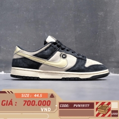 NIKE DUNK LOW LX ‘BLACK SUEDE TEAM GOLD’ DV3054 001 SIZE 44.5 GIÀY 2HAND