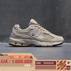NEW BALANCE 2002R ‘KHAKI / SILVER’ ML2002R2 SIZE 42 GIÀY 2HAND CHÍNH HÃNG PVN20320
