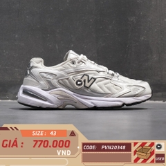 NEW BALANCE 725 ‘METALLIC SILVER / WHITE’ ML725B SIZE 43 GIÀY 2HAND CHÍNH HÃNG PVN20348