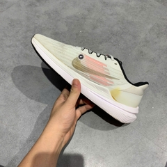 Nike Air Zoom Winflo 9 Photon Dust - DD6203 009 - Size 43 - GIÀY 2HAND CHÍNH HÃNG PVN24317