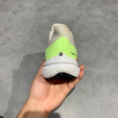 Nike Air Zoom Winflo 9 White Bright Crimson - DD6203 100 - Size 43 - GIÀY 2HAND CHÍNH HÃNG PVN24331