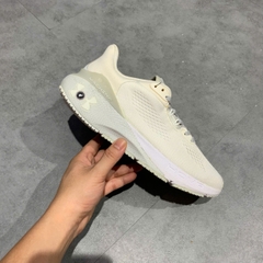 Under Armour HOVR Machina 3 - 3025650 100 - Size 42 - GIÀY 2HAND CHÍNH HÃNG PVN24964