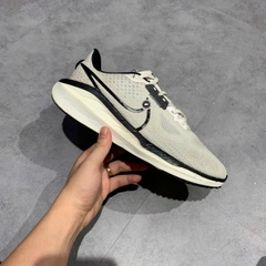 Nike Air Zoom Vomero 17 White Pure Platinum Black - FB1309 104 - Size 42 - GIÀY 2HAND CHÍNH HÃNG PVN24860