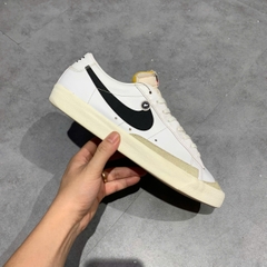 Nike Blazer Low '77 Vintage 'White Black' - DA6364 101 - Size 44.5 - GIÀY 2HAND CHÍNH HÃNG PVN24828