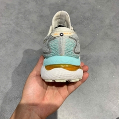 ASICS Gel-Nimbus 24 - 1012B201 - Size 39.5 - GIÀY 2HAND CHÍNH HÃNG PVN24640