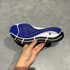 Nike Air Zoom Pegasus 37 - BQ9646 102 - Size 41 - GIÀY 2HAND CHÍNH HÃNG PVN24763