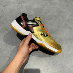 YONEX POWER CUSHION 210W (SHB210W) MÀU VÀNG ĐỒNG - Size 42 - GIÀY 2HAND CHÍNH HÃNG PVN25146