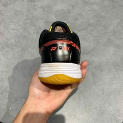 YONEX POWER CUSHION 210W (SHB210W) MÀU VÀNG ĐỒNG - Size 42 - GIÀY 2HAND CHÍNH HÃNG PVN25146