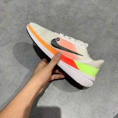Nike Air Zoom Pegasus 40 White Volt Bright Crimson - DV3853-101 - Size 40.5 - GIÀY 2HAND CHÍNH HÃNG PVN25360