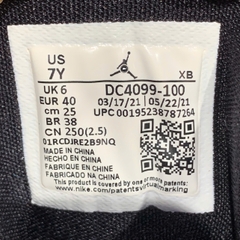 Nike Air Jordan 1 Mid SE GS 'DIY' - DC4099-100 - Size 40 - GIÀY 2HAND CHÍNH HÃNG PVN25381