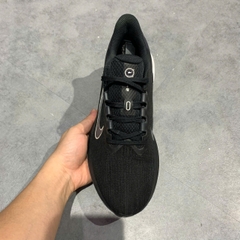 Nike Air Zoom Winflo 10 Black White - DV4022-001 - Size 41 1/3 - GIÀY 2HAND CHÍNH HÃNG PVN25405