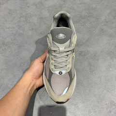 New Balance 2002R 'Atlas Grey' - ML2002R0 - Size 42 - GIÀY 2HAND CHÍNH HÃNG PVN25606