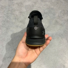 Under Armour TriBase Reign 3 Black Gum - 3023698-001 - Size 41 - GIÀY 2HAND CHÍNH HÃNG PVN26155