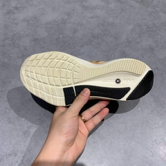 Nike Air Zoom Winflo 8 'Sail Cashmere' - DA3056-101 - Size 39 - GIÀY 2HAND CHÍNH HÃNG PVN26267