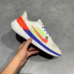 Nike Air Zoom Winflo 9 White Bright Crimson - DX3355-100 - Size 43 - GIÀY 2HAND CHÍNH HÃNG PVN26294