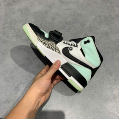 Jordan Legacy 312 High Exploration Unit - AV3922-013 - Size 40.5 - GIÀY 2HAND CHÍNH HÃNG PVN26383