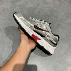 Nike Initiator Metallic Silver Black Red - 394055-001 - Size 42.5 - GIÀY 2HAND CHÍNH HÃNG PVN26367