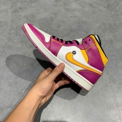 Nike Air Jordan 1 Mid 'Día de Muertos' - DC0350-100 - Size 41 - GIÀY 2HAND CHÍNH HÃNG PVN26355