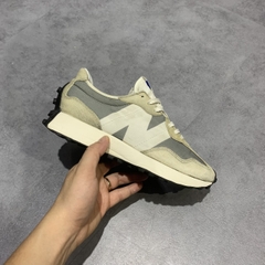 2hand Giày New Balance 327 Team Away Grey MS327LAB SIZE 38 PVN11493