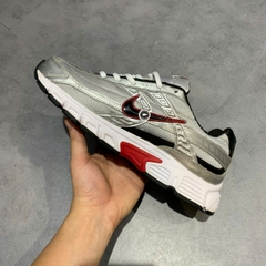 NIKE INITIATOR 'WHITE/METALLIC COOL GREY/OBSIDIAN' 394055-101 - SIZE 42 - GIÀY 2HAND CHÍNH HÃNG PVN17818
