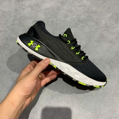 UNDER ARMOUR CHARGED VANTAGE MARBLE 3024734-002 SIZE 41 GIÀY 2HAND CHÍNH HÃNG [PVN19639]