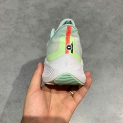 NIKE AIR ZOOM WINFLO 7 'WHITE GLACIER ICE' CJ0302-101 SIZE 40 GIÀY 2HAND CHÍNH HÃNG [PVN19566]