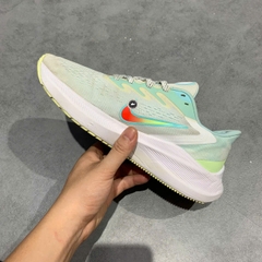 NIKE AIR ZOOM WINFLO 7 'WHITE GLACIER ICE' CJ0302-101 SIZE 40 GIÀY 2HAND CHÍNH HÃNG [PVN19566]