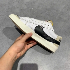 NIKE BLAZER LOW ’77 JUMBO "WHITE/S AIL/BLACK" – DN2158-101 – SIZE 43 GIÀY 2HAND CHÍNH HÃNG – PVN19702