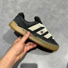 ADIDAS ADIMATIC 'CORE BLACK / OFF WHITE / GUM' IE2224 SIZE 40 GIÀY 2HAND CHÍNH HÃNG [PVN19588]