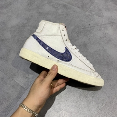 2hand giày Nike Blazer Mid '77 'Red & Blue' CW7073-100 SIZE 42 PVN11831