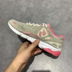 Giày 2hand Under Armour Womens Micro G 1235705-039 SIZE 38 (24CM)