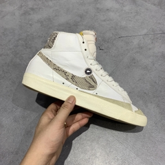 Giày 2hand Nike Blazer Mid 77 Vintage Snakeskin Swoosh CI1176-101 SIZE 42.5 pvn14178