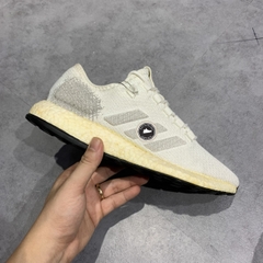 Giày 2hand ADIDAS PUREBOOST HK CLOUD WHITE GREY EE4281 SIZE 40 2/3 pvn14458