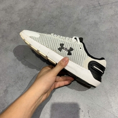 Giày 2hand Under Armour Charged Rogue 2.5 'White Black' 3024400-101 SIZE 42