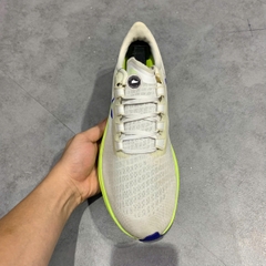 Giày 2hand Air Zoom Pegasus 37 'White Cyber' BQ9646-102 SIZE 44 PVN16825
