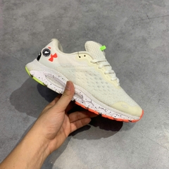 Giày 2hand Hovr Infinite 3 3023556-109 SIZE 39 pvn16785