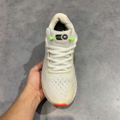 Giày 2hand Hovr Infinite 3 3023556-109 SIZE 39 pvn16785