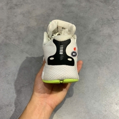 Giày 2hand Hovr Infinite 3 3023556-109 SIZE 39 pvn16785