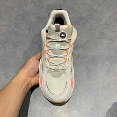 Giày 2hand Turbo Impulse Vintage White EH3111 SIZE 40.5 PVN16746