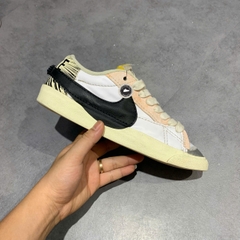 NIKE BLAZER LOW '77 JUMBO 'MIGHTY SWOOSHERS' - DX6059-101 - GIÀY 2HAND CHÍNH HÃNG