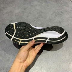 NIKE AIR ZOOM PEGASUS 37 'BLACK WHITE' BQ9646-002 SIZE 43 - GIÀY 2HAND CHÍNH HÃNG