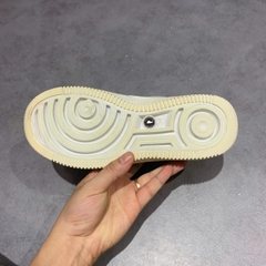 NIKE AIR FORCE 1 PLT.AF.ORM FOSSIL – DJ9946 200 – SIZE 38 – GIÀY 2HAND CHÍNH HÃNG